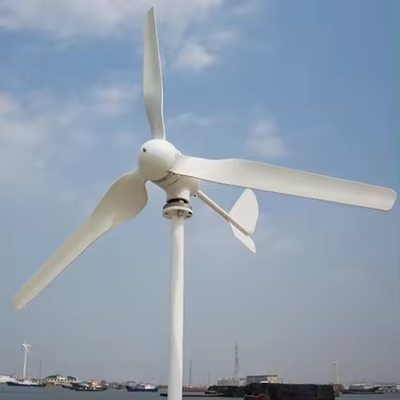 Προσιτό 5KW αιολικό ηλιακό σύστημα ενέργειας με καθαρό μετατροπέα κύματος και χαμηλή συχνότητα