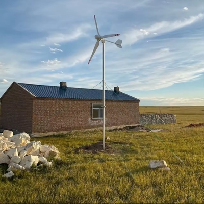 Συστήματα αιολικής ενέργειας 3kw 10kw με υποστηρικτικά φωτοβολταϊκά πάνελ και σχεδιασμό έργου πριν από την πώληση