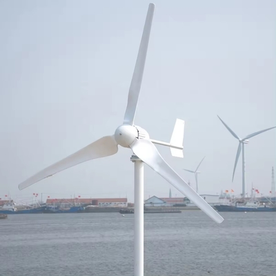 Πίνακες φωτοβολταϊκών 120V Σύστημα αιολικής ενέργειας με ενισχυμένη λεπίδα από γυάλινη ίνα