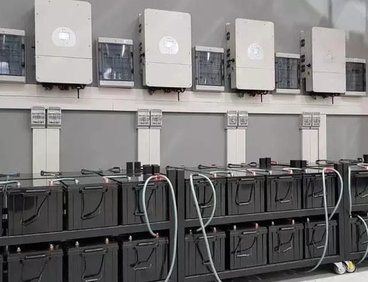 Συστήματα ηλιακής ενέργειας 5KW 10kw Για 220v/380v Ηλεκτρική τάση εξόδου 24h Χρόνος εργασίας